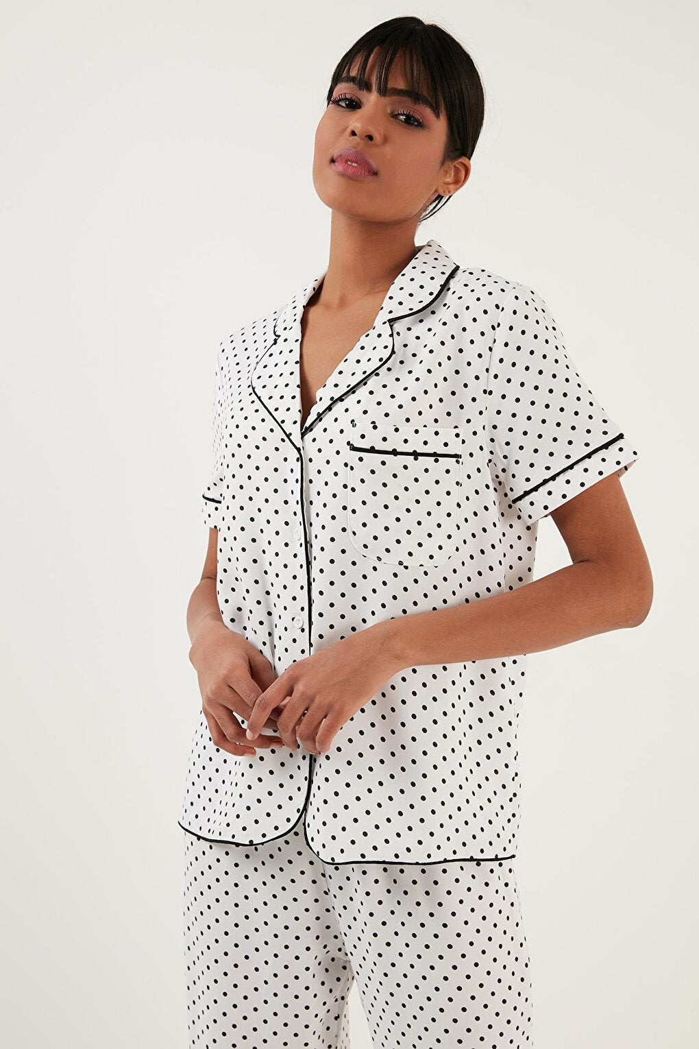 Polka Dot Comfortable Cut Shirt Collar Short Sleeve Pajama Set 6110102