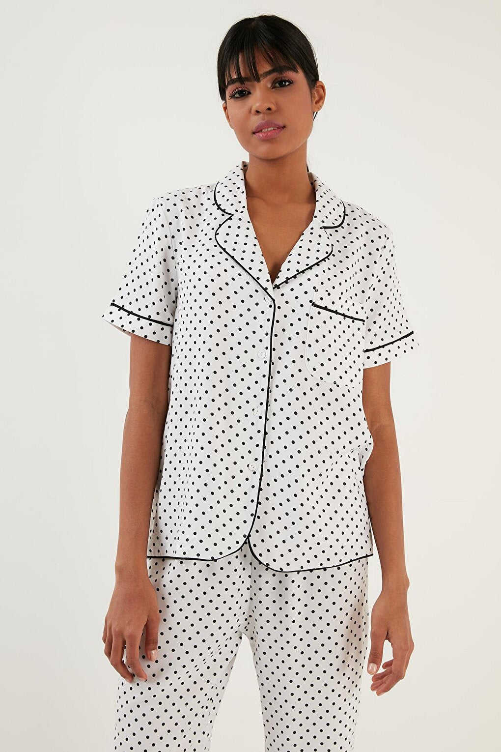 Polka Dot Comfortable Cut Shirt Collar Short Sleeve Pajama Set 6110102