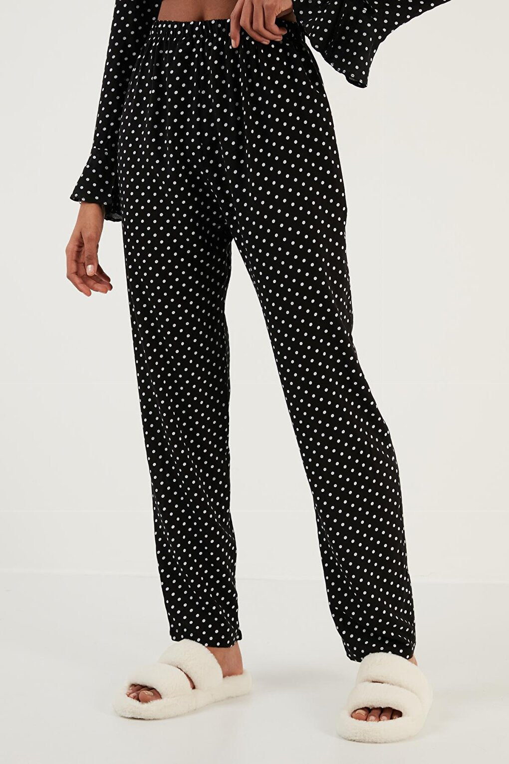 Polka Dot Comfortable Cut Shirt Collar Wide Leg Pajama Set 6110310