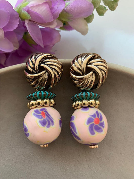 Flower Patterned Ball Beaded Earrings