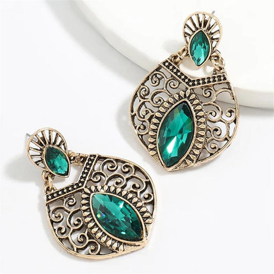 Antique Earrings with Green Ellipse Stone