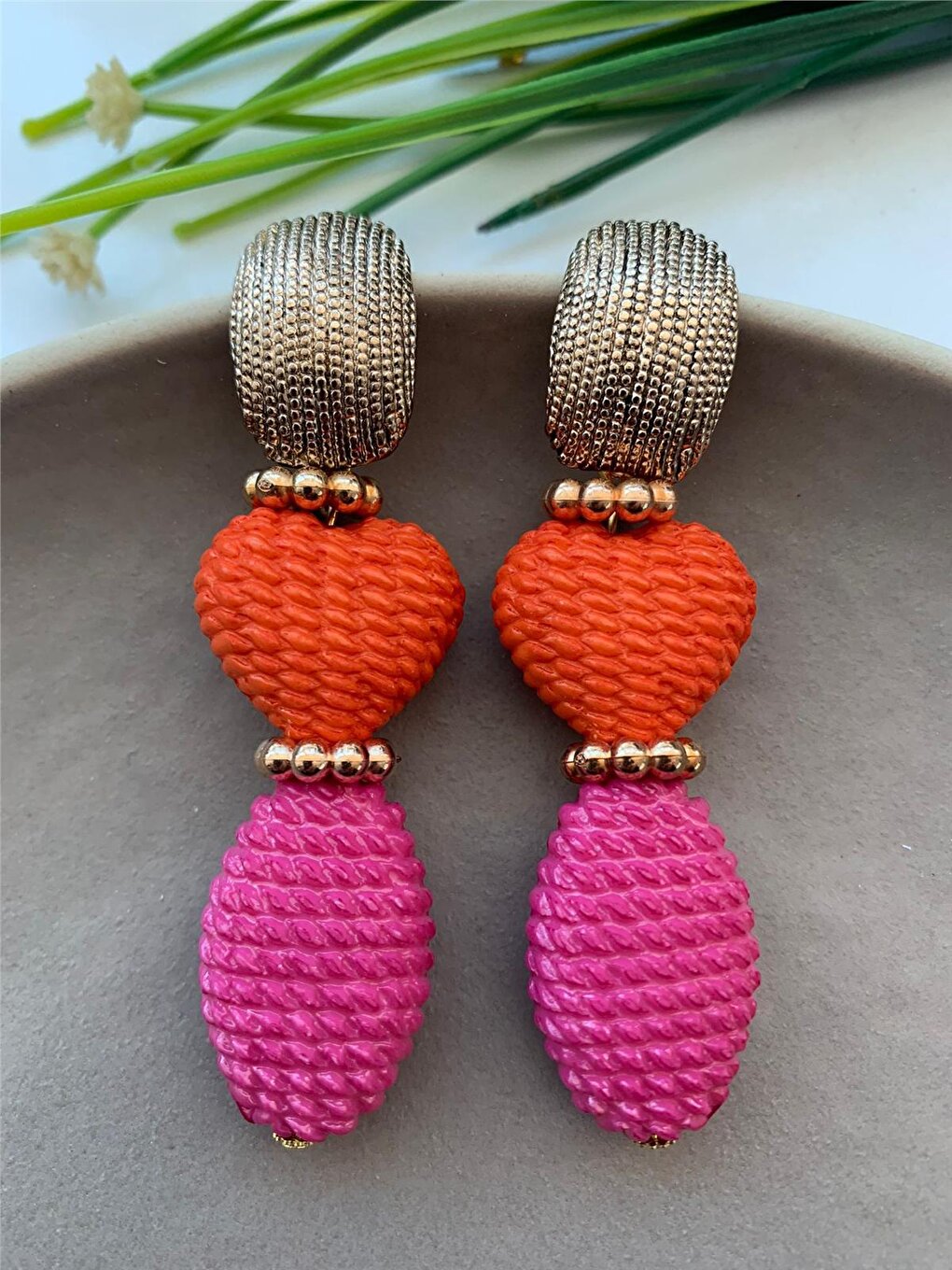 Orange Fuchsia Straw Look Heart Design Earrings