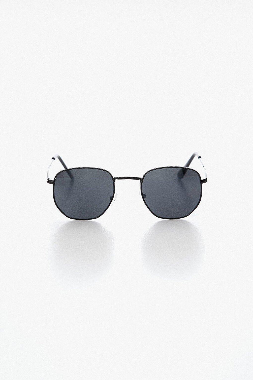 Round Framed Sunglasses