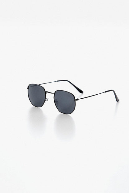 Round Framed Sunglasses