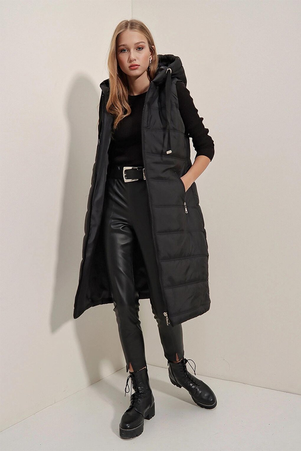 Black Hooded Long Puffer Vest