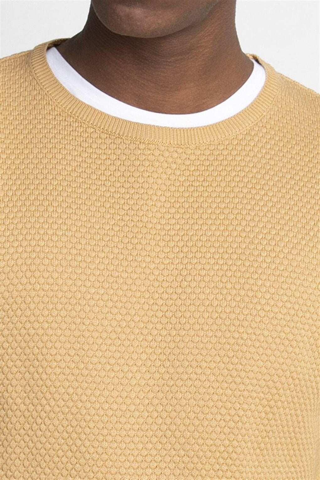 Slim Fit Narrow Cut Crew Neck Honeycomb Patterned Men's Yellow Sweater