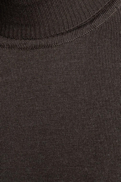 Slim Fit Narrow Cut Full Turtle Collar Plain Wool Men's Brown Sweater