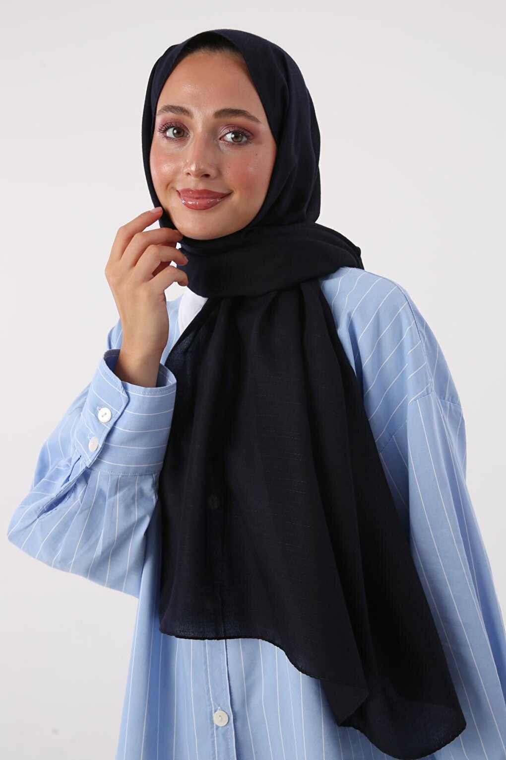 Navy Blue Stripe Detailed Cotton Shawl