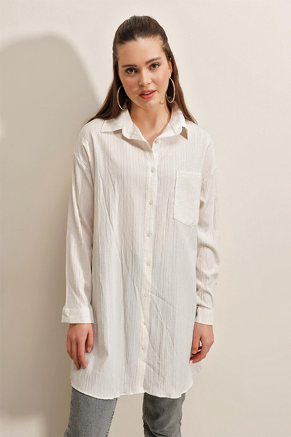 5884 Woven Long Shirt - White