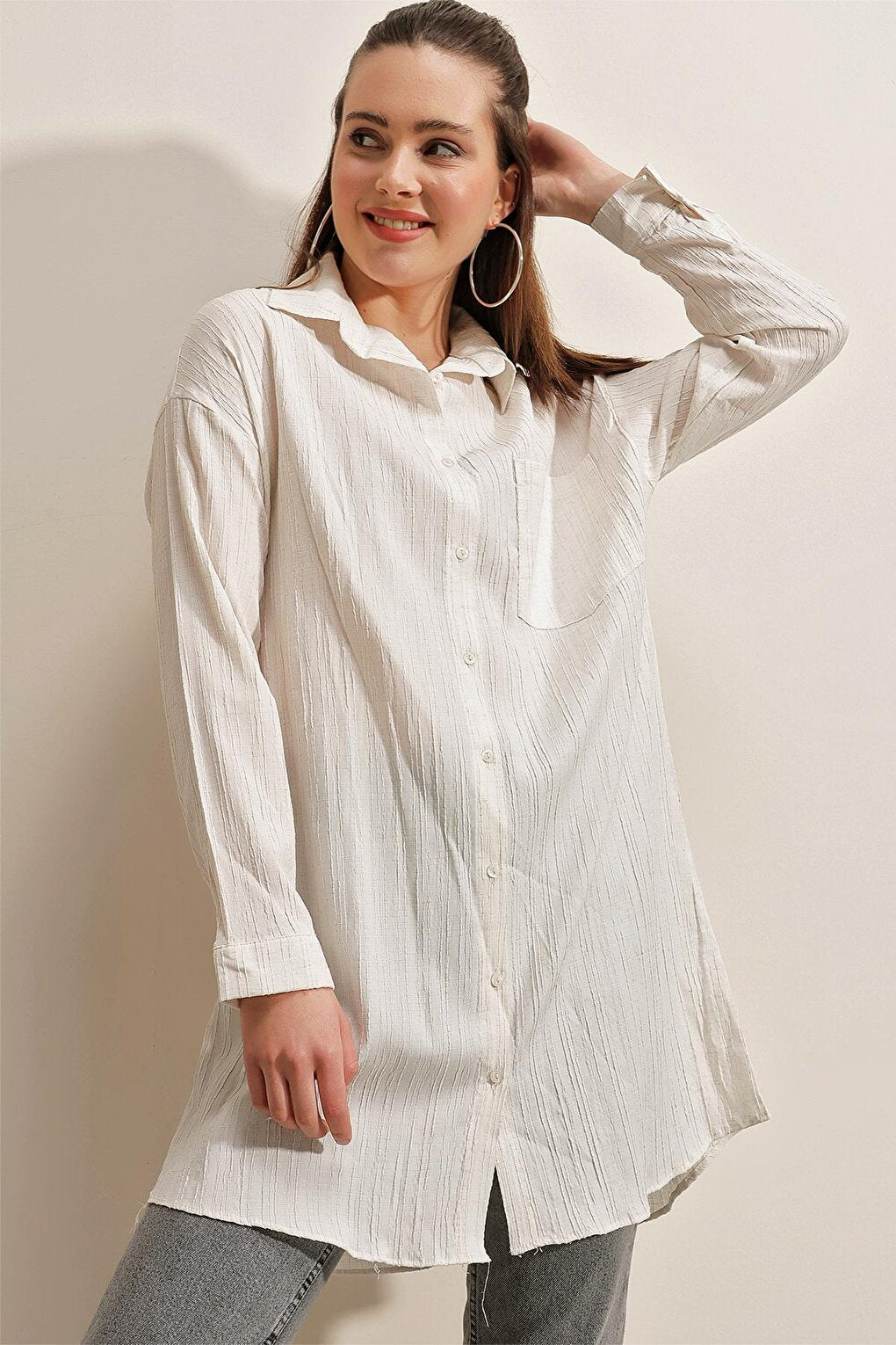 5884 Woven Long Shirt - White