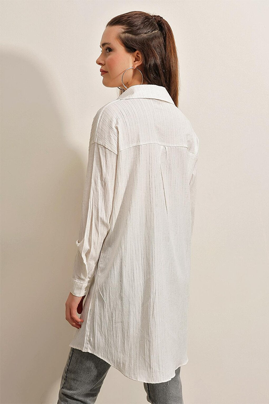 5884 Woven Long Shirt - White