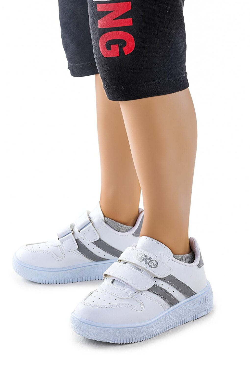 1740 Daily Velcro Boys Sports Shoes