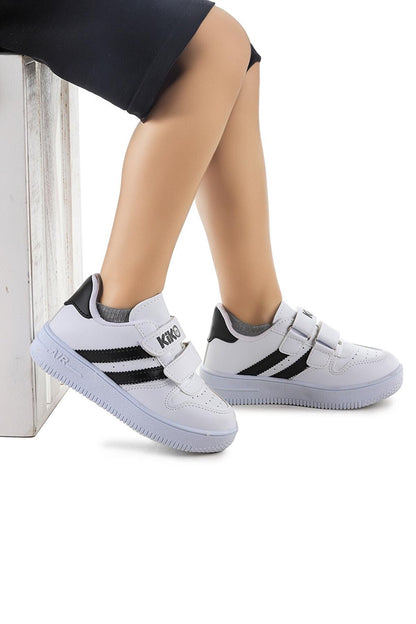 1740 Daily Velcro Boys Sports Shoes