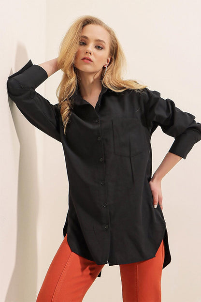 3952 Buttoned Back Boyfriend Shirt - Black