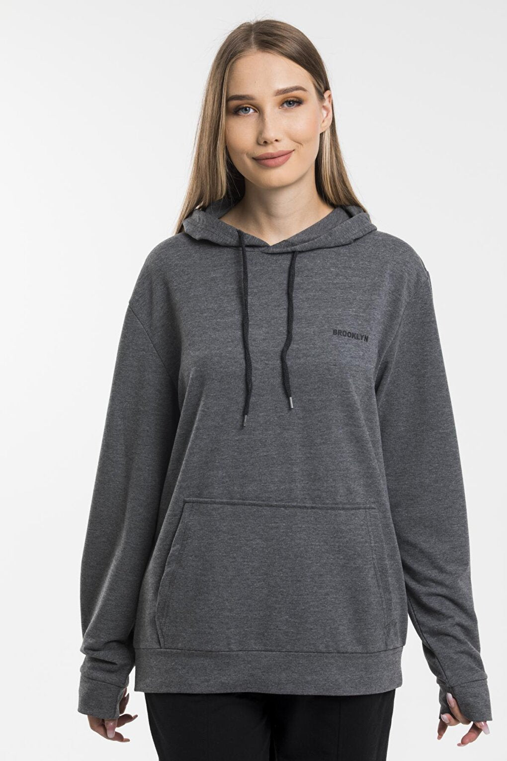 Women's Hooded Regular Fit Printed Sweatshirt SPR21K61