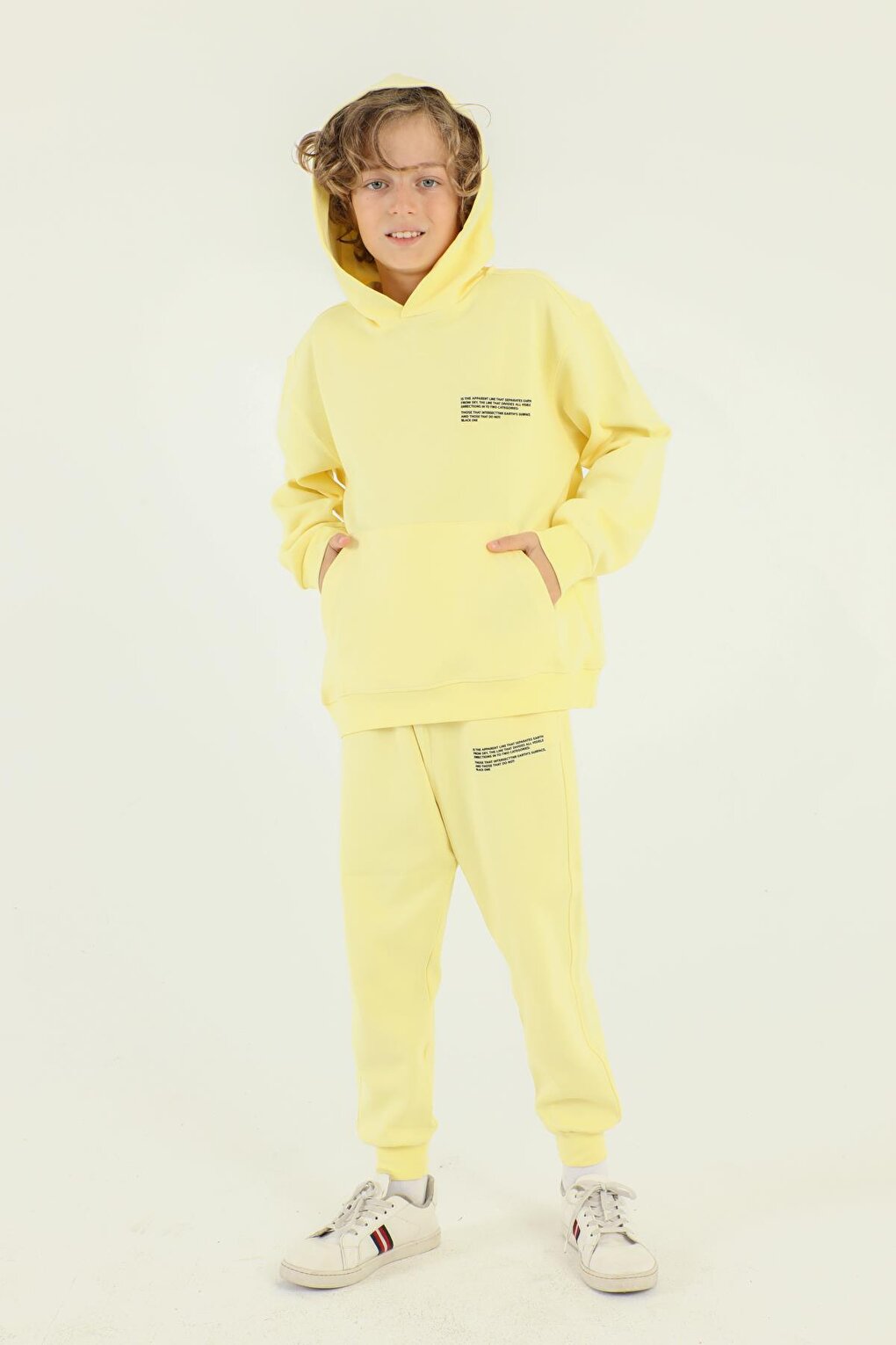 Basic Boy's Tracksuit Set Made of Steel Interlock Fabric with Hooded Print Detail