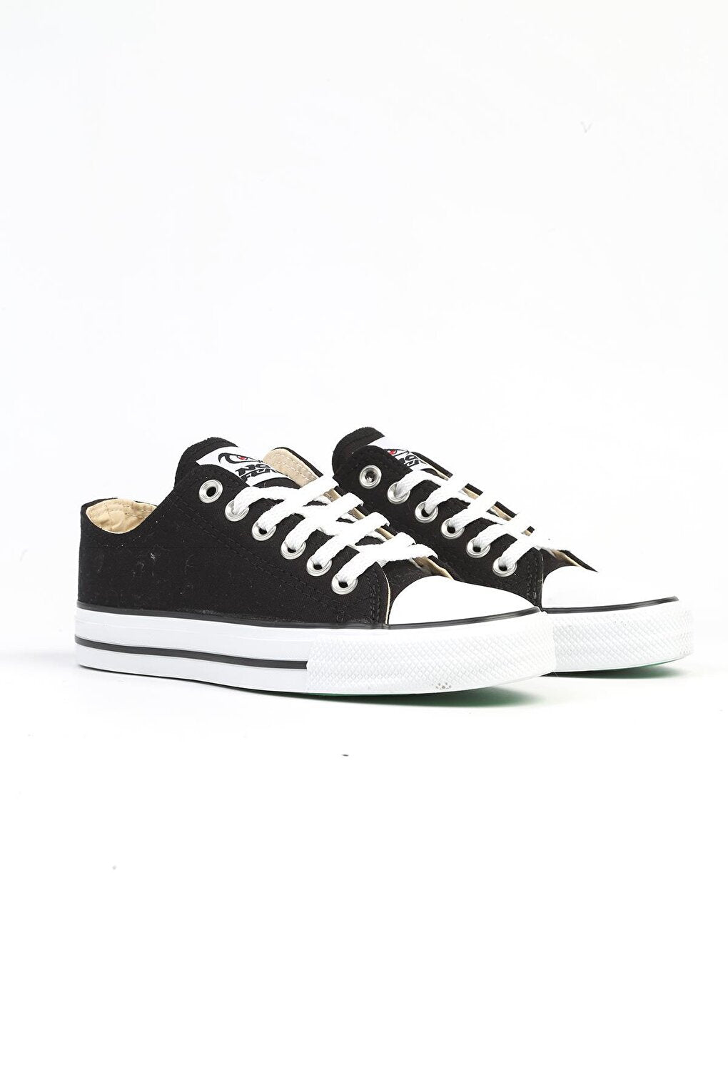 NFR-1082-Black-Women's Sneakers