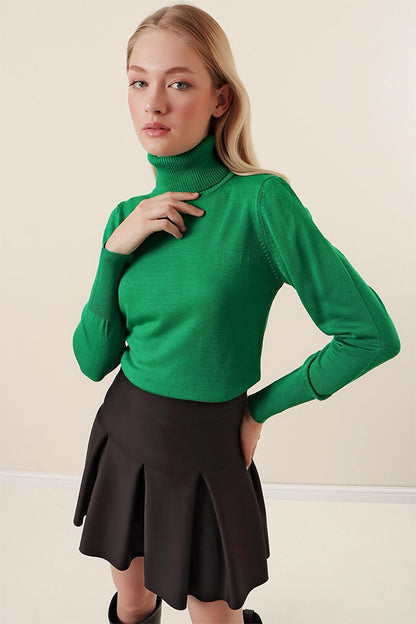 15747 Turtleneck Knitwear Sweater - Green