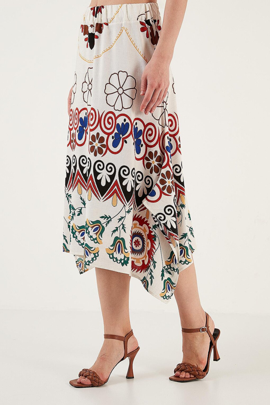 Patterned Asymmetrical Cut Midi Skirt with Elastic Waist 5865214