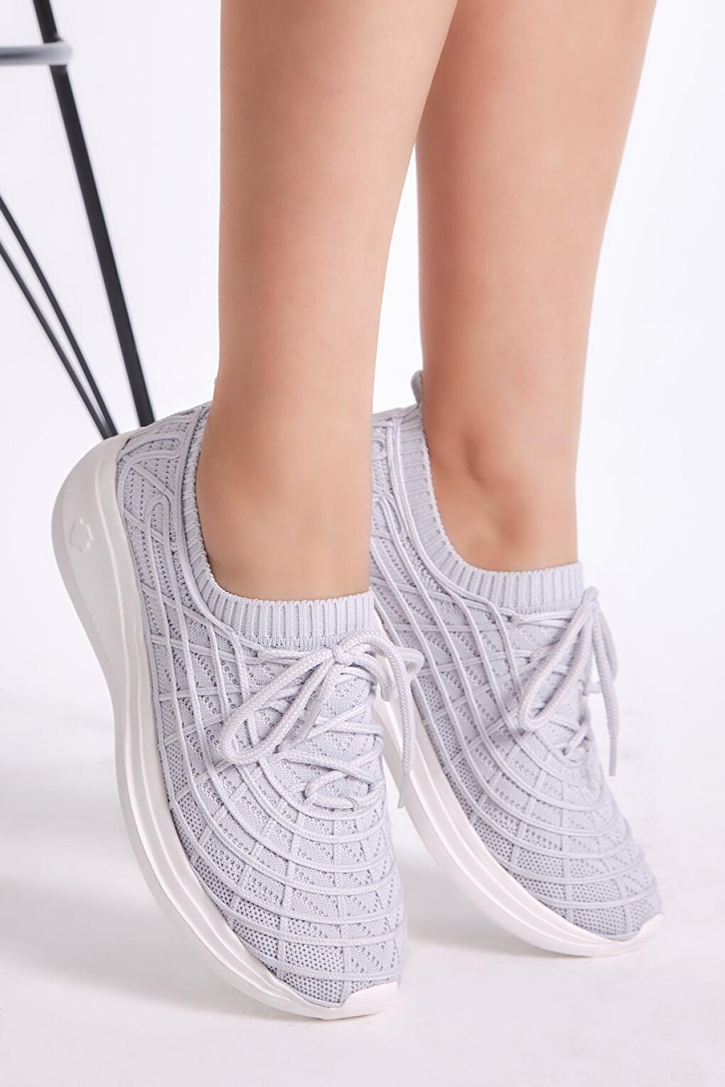 Women's Light Grey Comfortable Fit Lace-up Sneaker