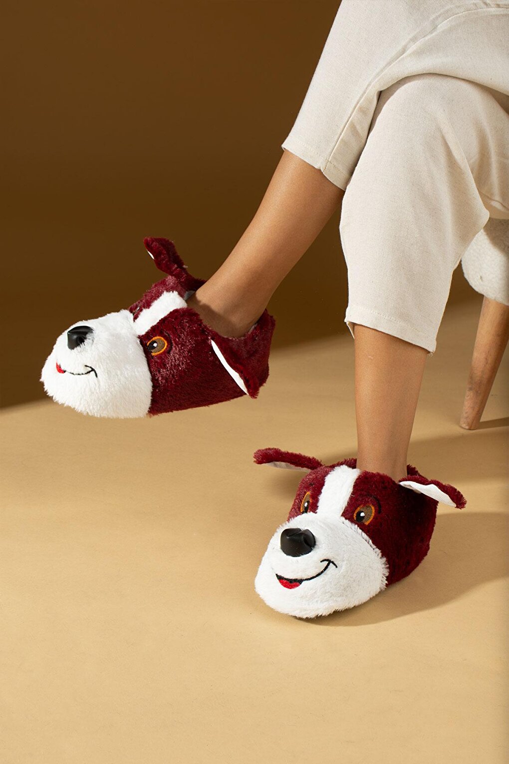 Cute Dog Thermal Base Plush Women's Slippers 001-999-22Nw