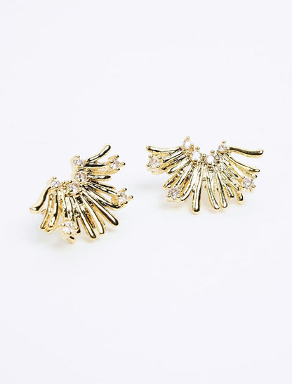 Stylish Earrings with Gold Shiny Stone Figures