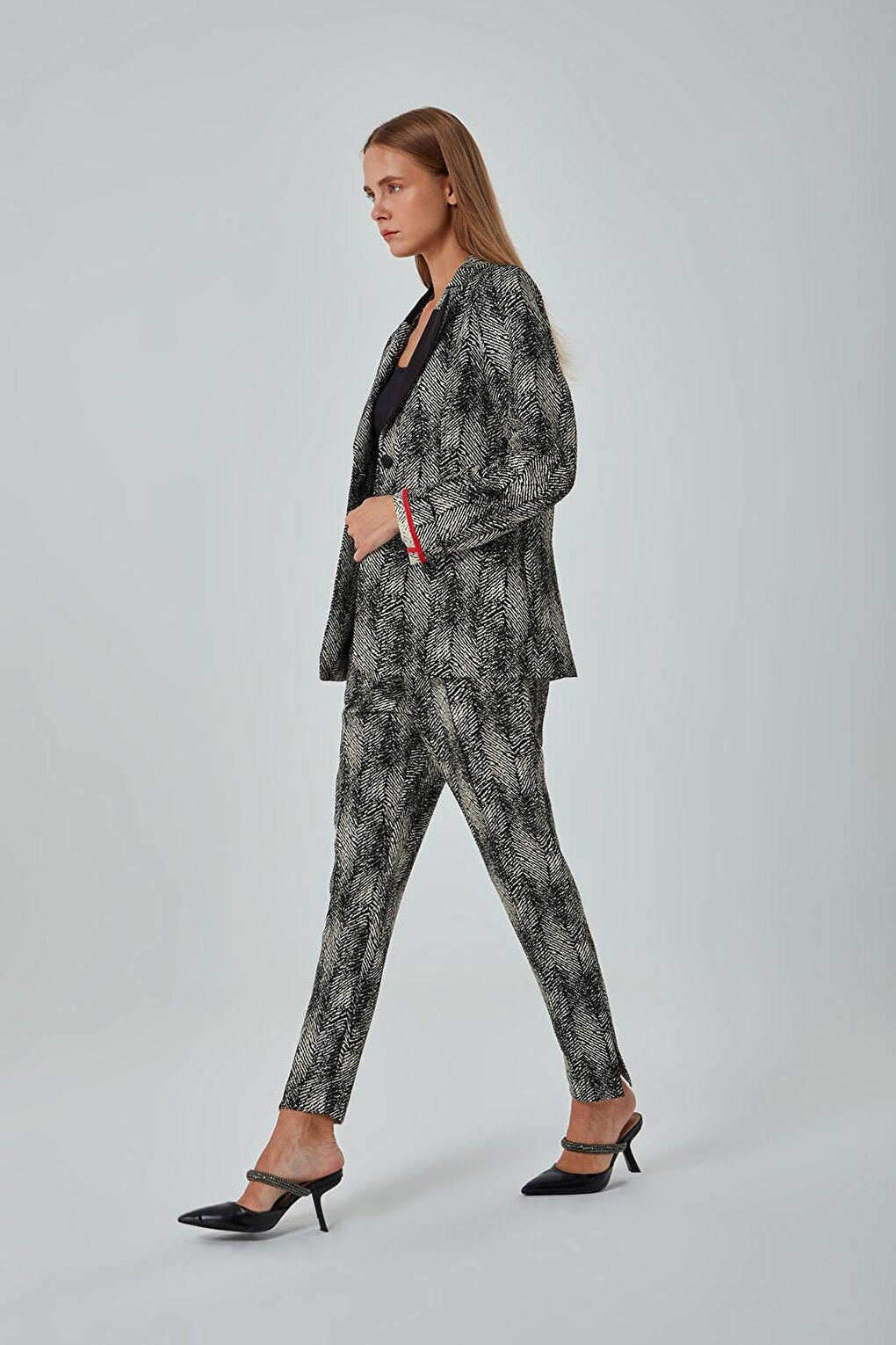 Special Patterned Jacquard Black Jacket