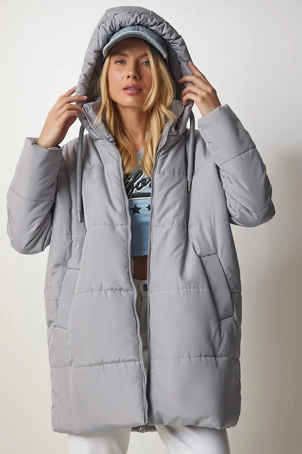 Women's Gray Hooded Zippered Puffer Coat HZL24W-BD151631