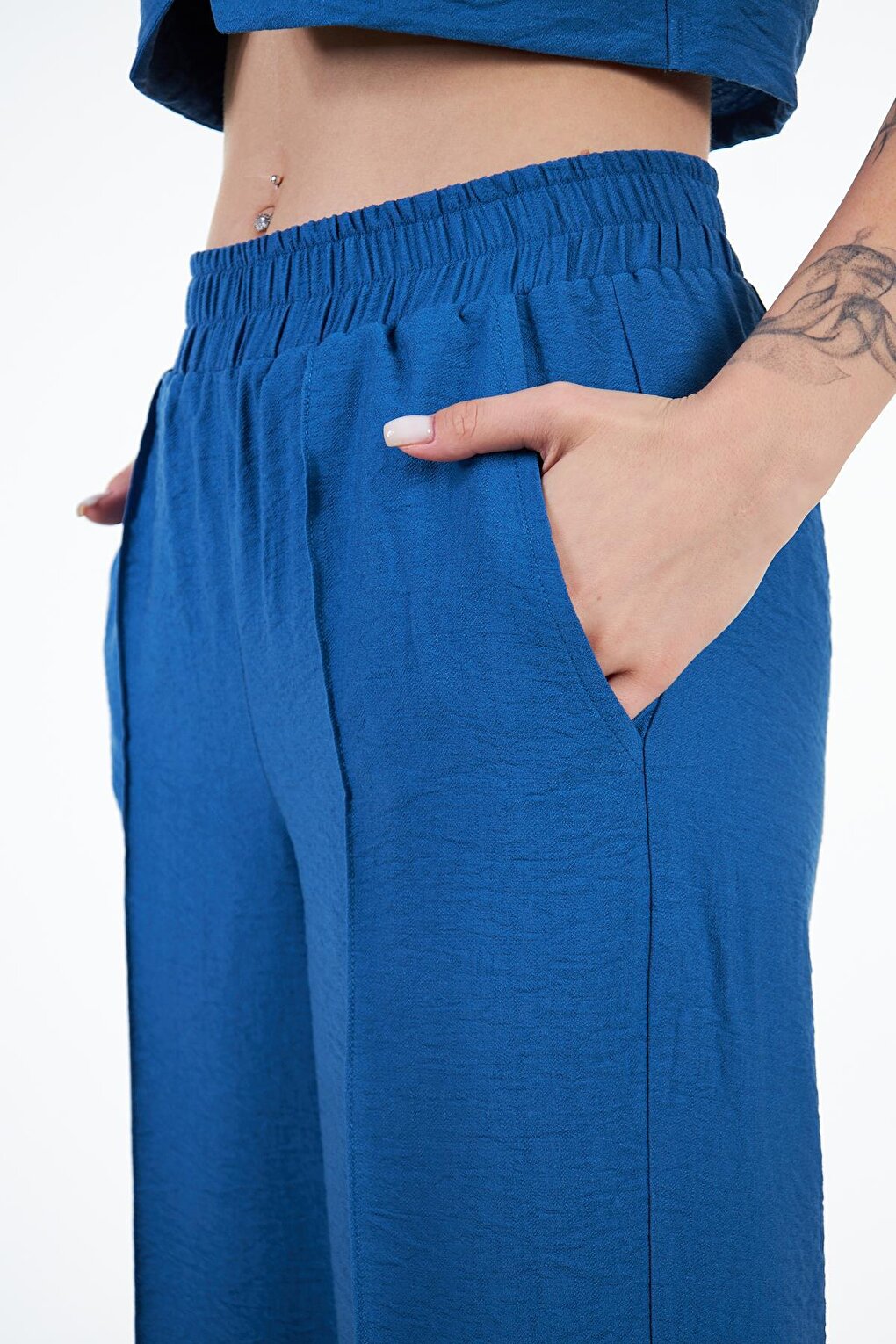 Blue Women's Linen Look Rib Detailed Loose Fit Wide Leg Trousers - Nomte