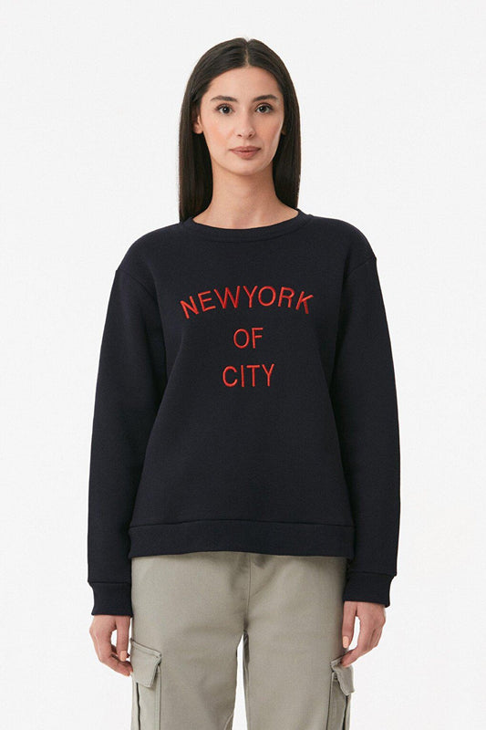 New York Embroidered Crew Neck Sweatshirt