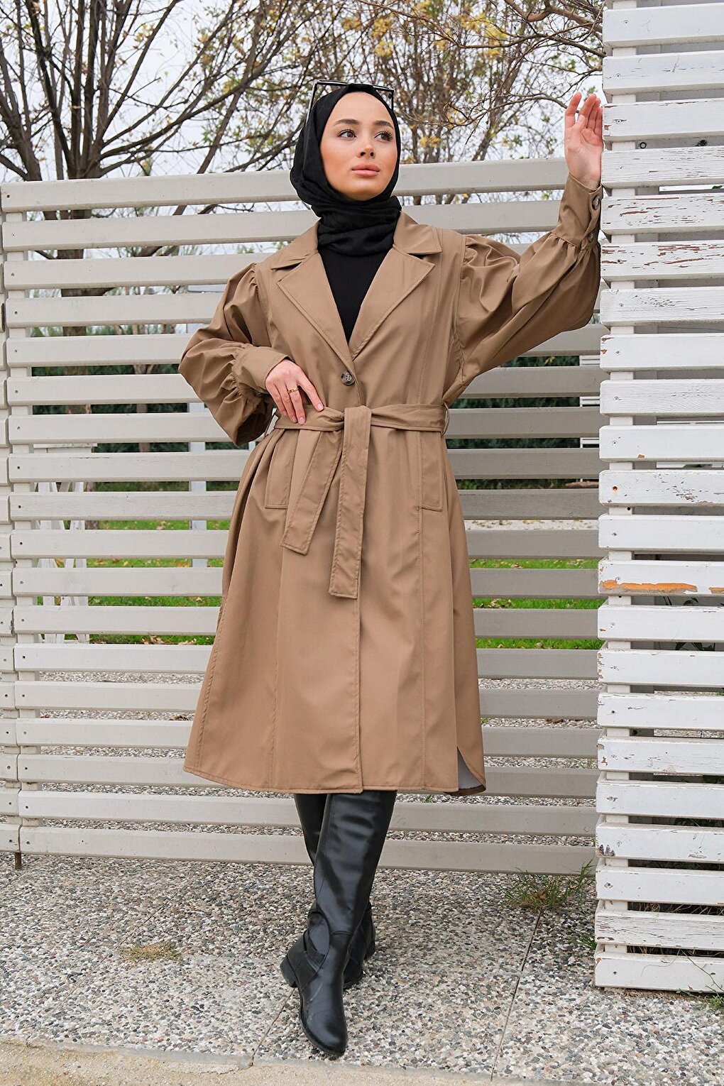 Water Repellent Sleeve Gathered Trench Coat Mink