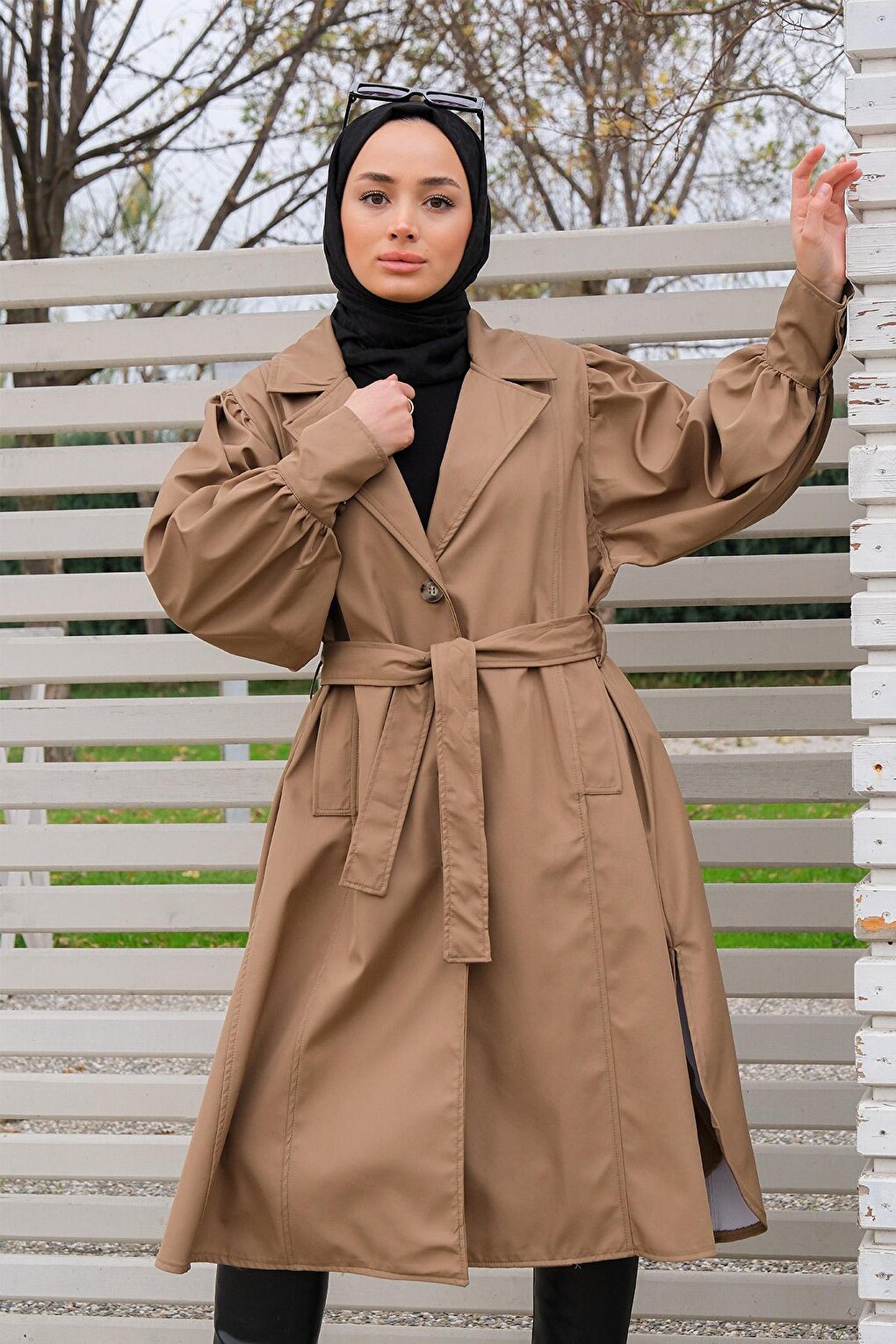 Water Repellent Sleeve Gathered Trench Coat Mink