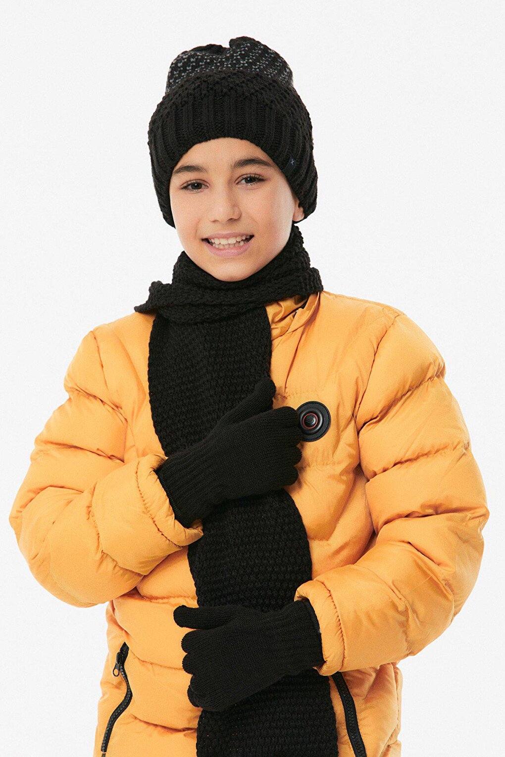 Basic Boy's Scarf, Beret and Gloves Set