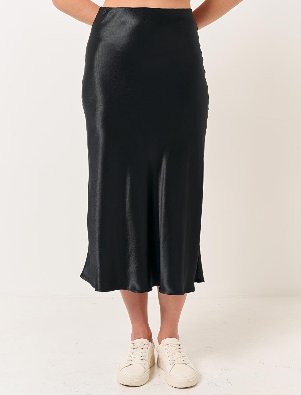 Black Normal Waist Satin Stylish Midi Skirt