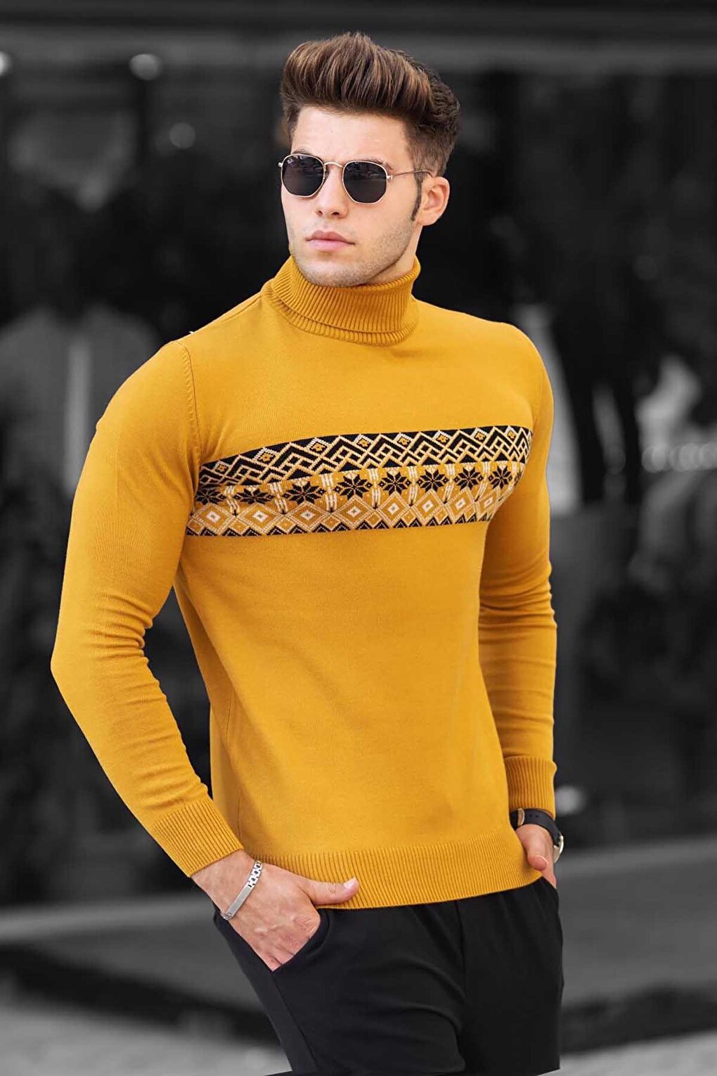 Mustard Patterned Turtleneck Sweater 4690