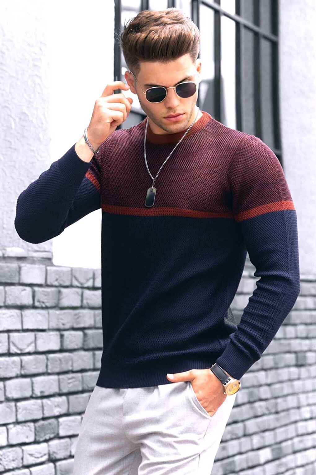 Navy Blue Color Block Men's Sweater 4734