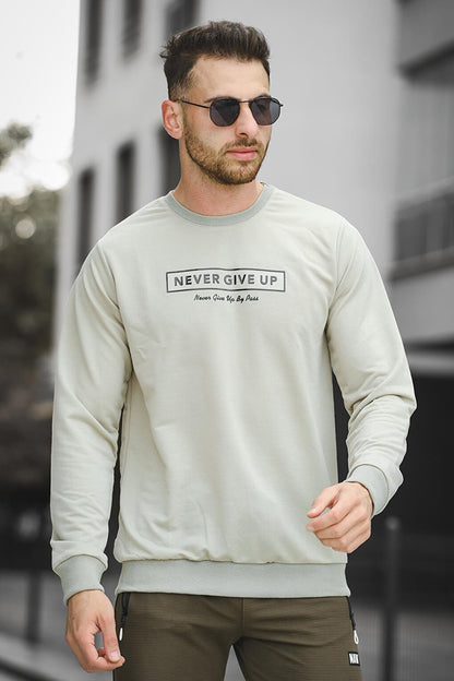 Never Give Up Printed Slim Fit Lycra Crew Neck Men's Sweatshirt