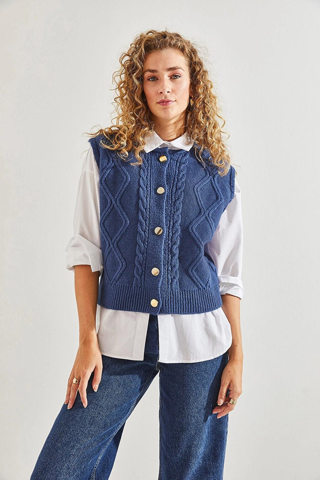 Women's Patterned Buttoned Knitwear Vest