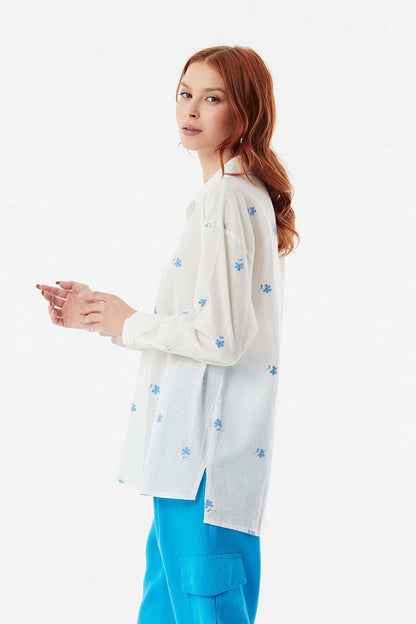 Casual Linen Shirt with Floral Embroidery