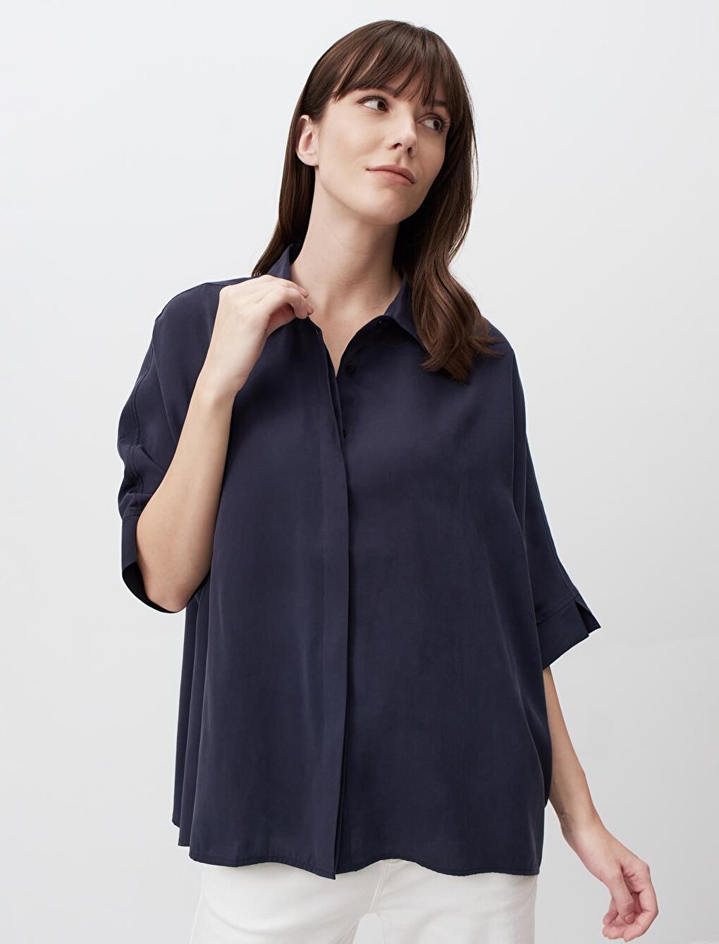 Navy Blue Loose Cut Three Quarter Sleeve Slit Shirt