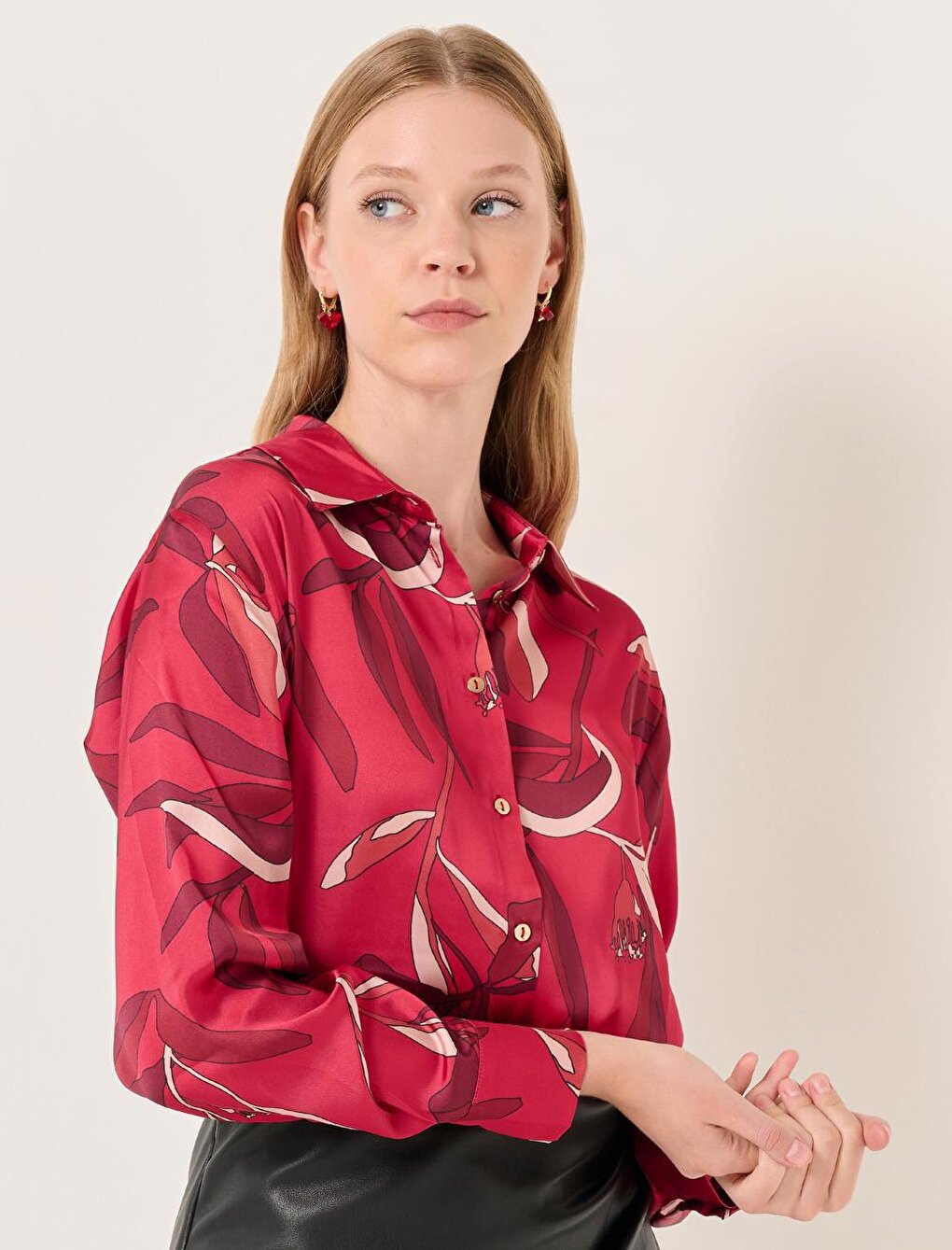 Red Long Sleeve Patterned Satin Shirt