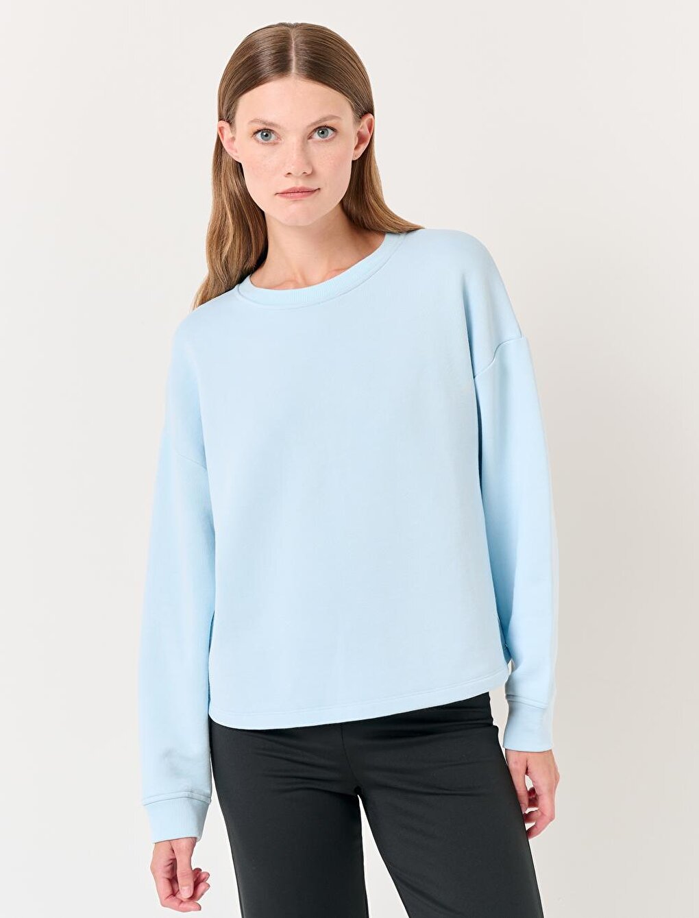 Sky Blue Long Sleeve Crew Neck Knitted Sweatshirt