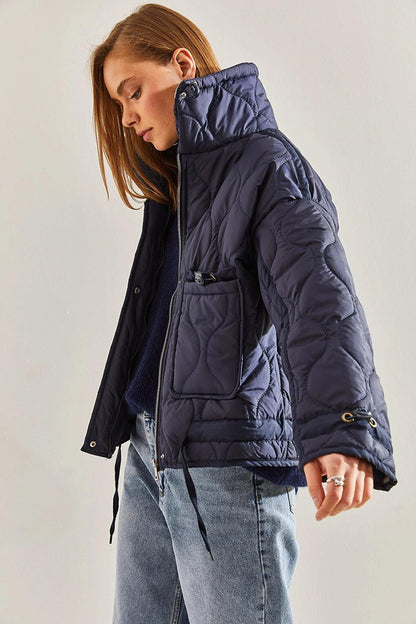 Women's Collared Zippered Elastic Coat