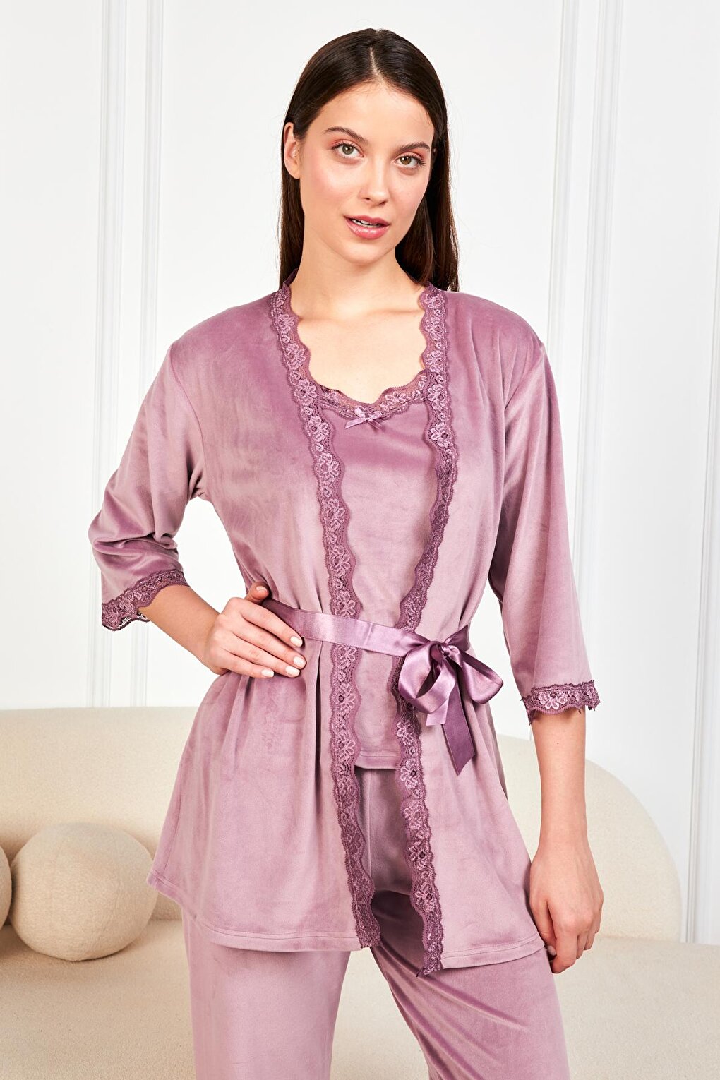 Women's Lilac Soft Velvet Three Quarter Sleeve Rope Suspender Trousers 3-Piece Pajama Set