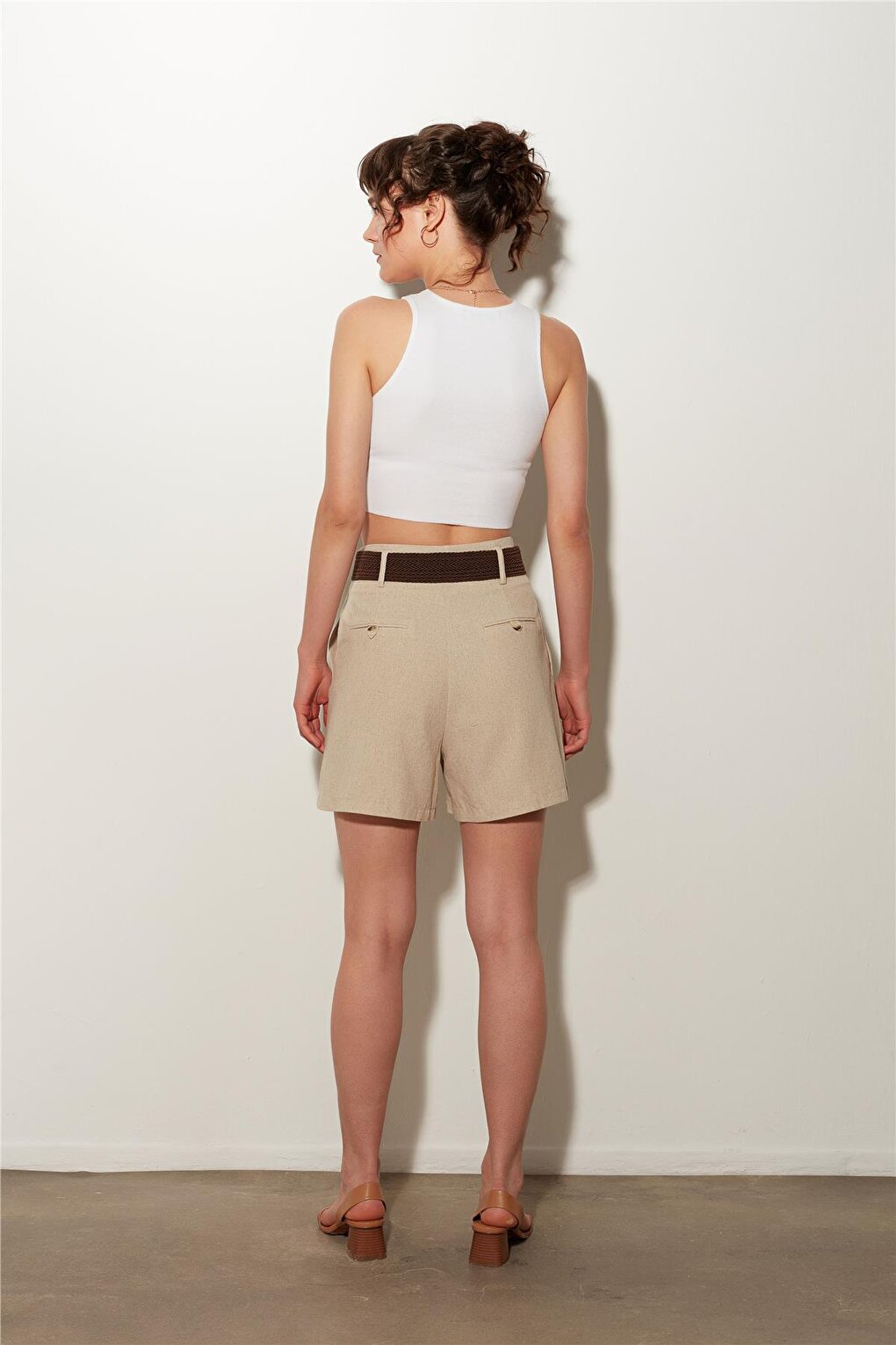 Beige Linen Blend Belted Mini Shorts SS23SH4774BJ