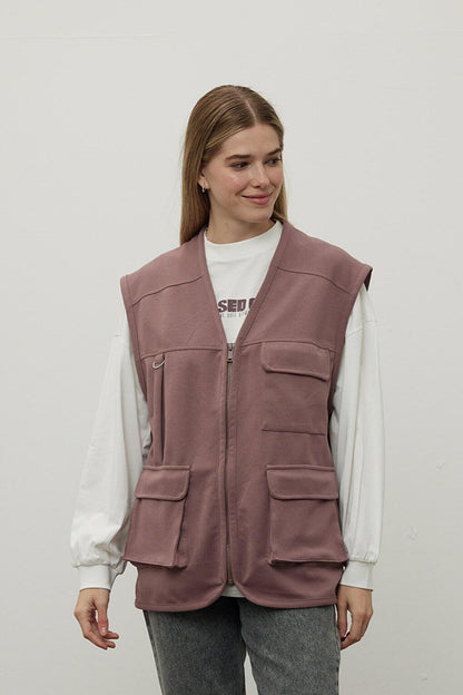 Comfortable Vest with Pockets Plum