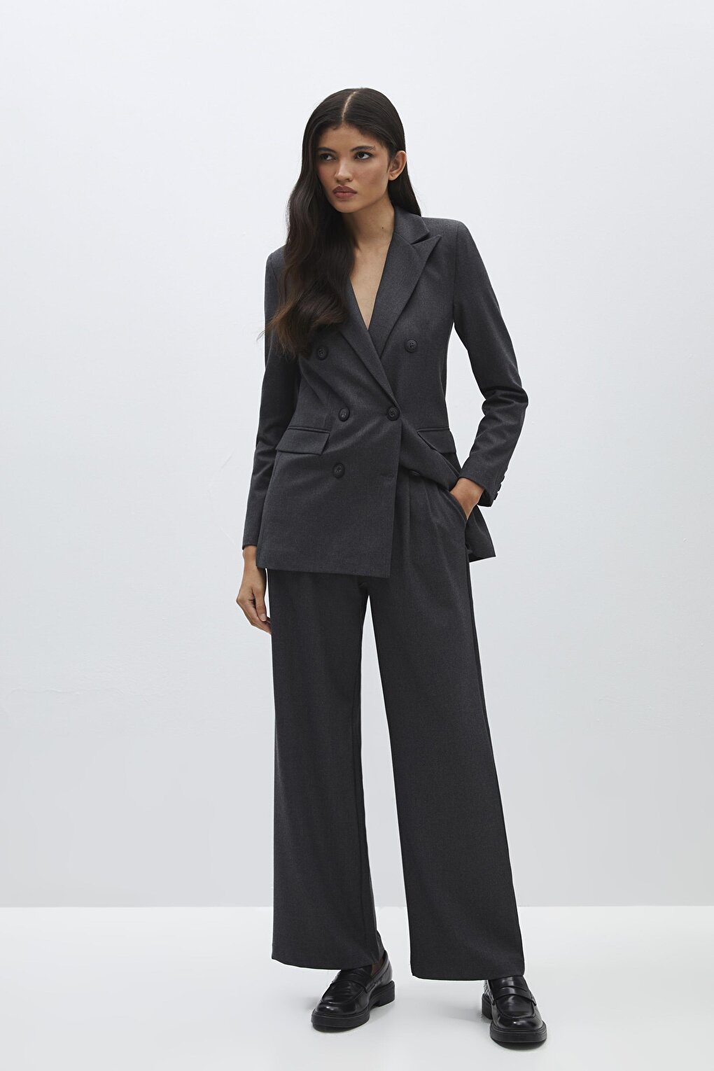 Anthracite Three Pleat Detailed Palazzo Trousers with Side Pockets