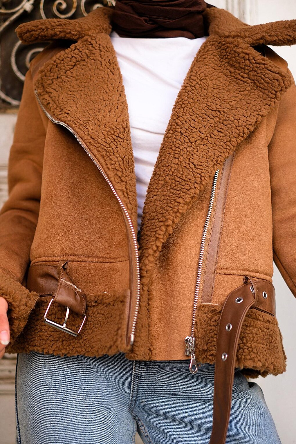 Women's Fur Collar Cross Zipper Suede Coat Brown