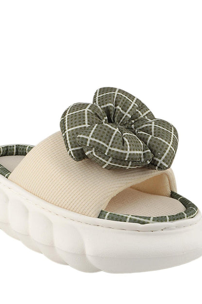 EA22SK028 Women Home Slippers Beige / Green