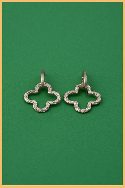 Silver Plated Clover Shaped Pendant Earring